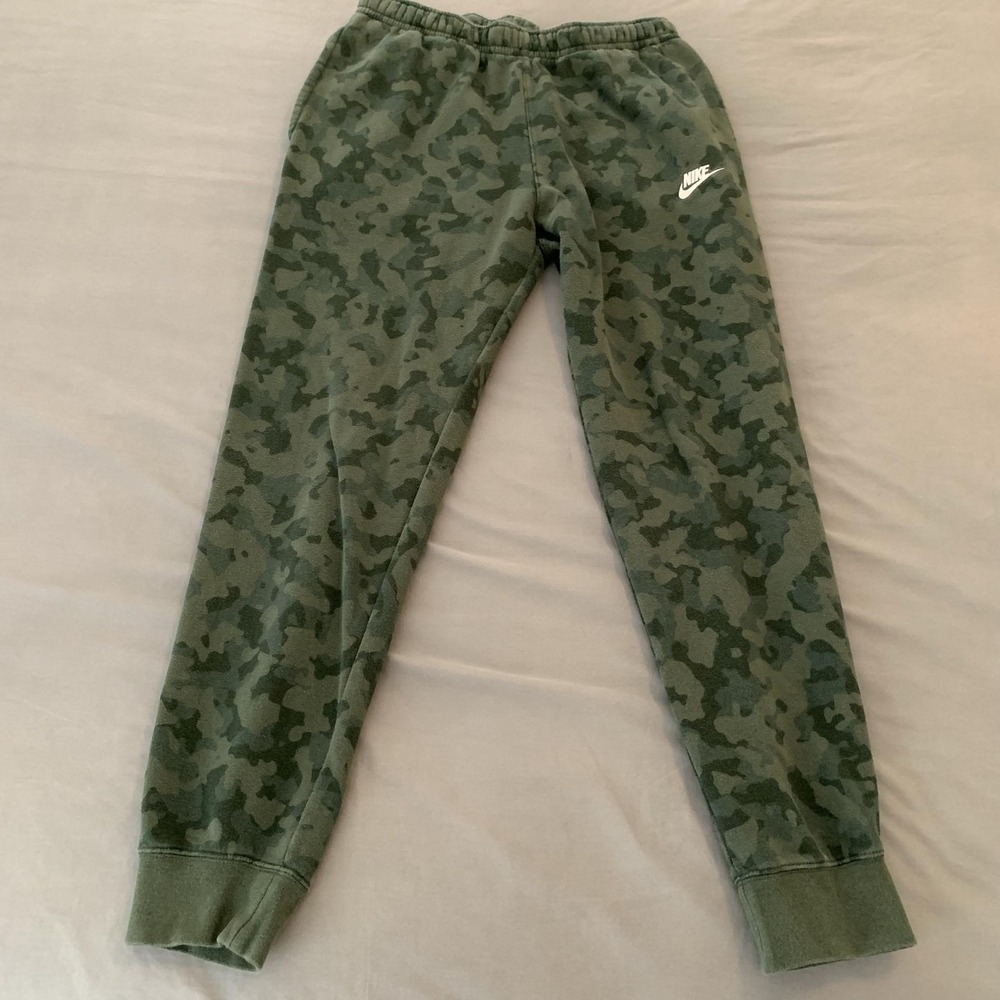 Nike Sweatpants Mens Medium Green Camo Fleece Joggers Elastic Waist Pockets